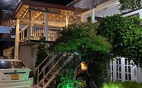 Beach Walk Hotel Unawatuna